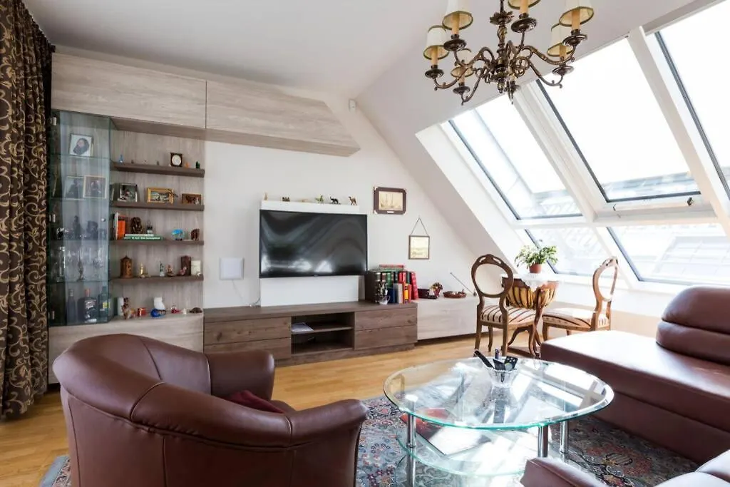 Grosses Penthouse #12 Mit Terrasse Und Aussicht Apartment Vienna Austria
